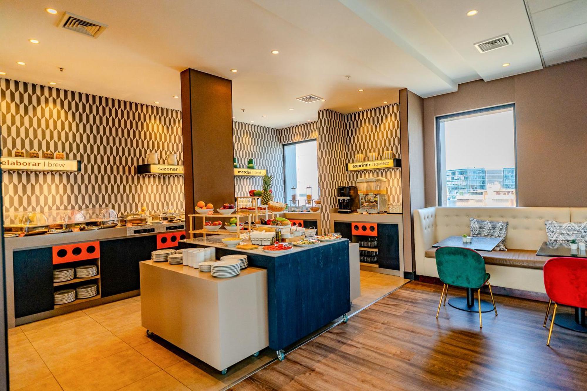 Hampton By Hilton Santiago Las Condes Екстер'єр фото